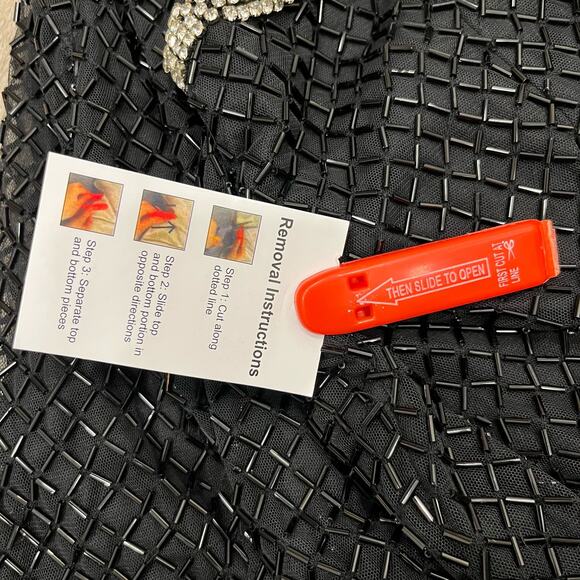 MAC DUGGAL 93664 Beaded Sleeveless Open Back Cut Out Gown Black Slit 8 NEW - Picture 7 of 9